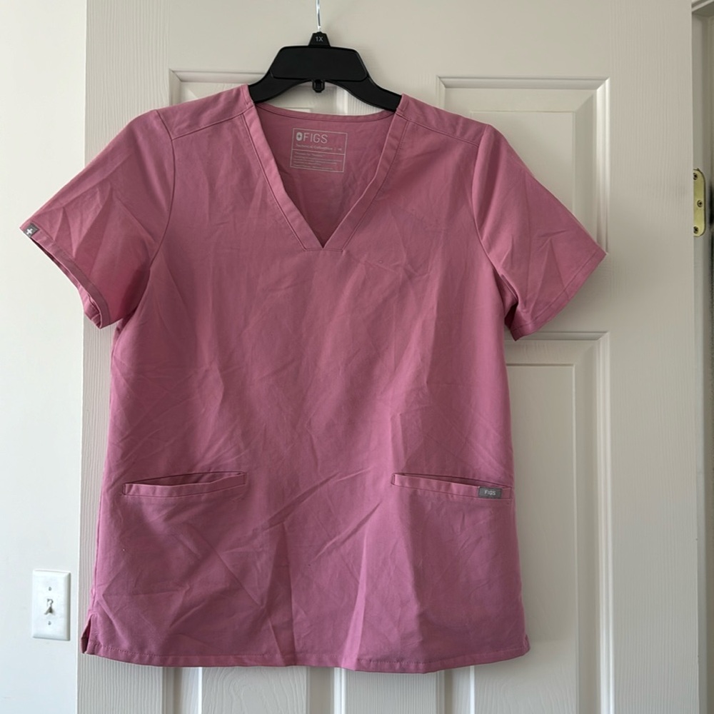 Pink figs scrub top